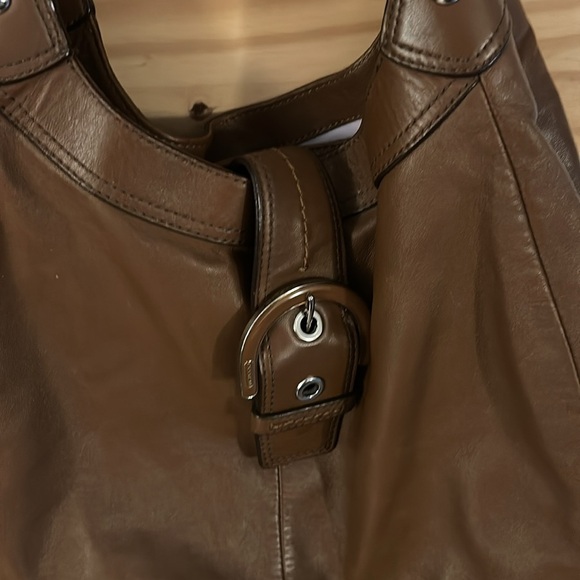 Coach Lynn Hobo Carmel Leather Shoulder Bag FIRM - Picture 2 of 14